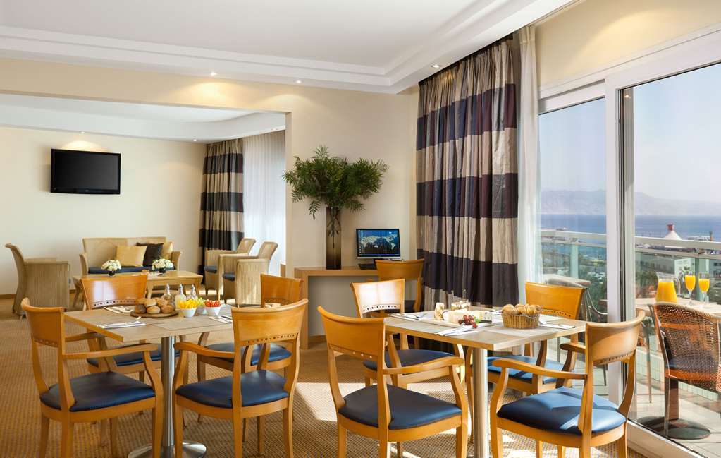 Dan Panorama Eilat Hotel Restaurant photo